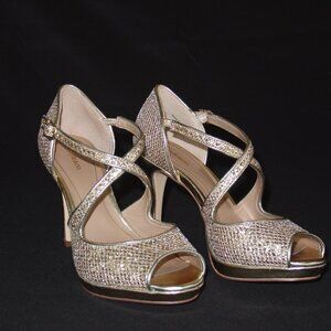 Elegant Gold Sparkle Pumps, Size 6